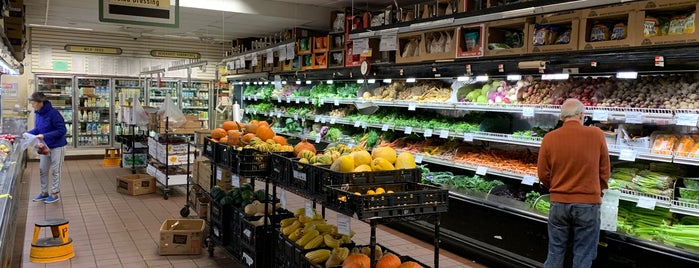 Park Slope Food Coop is one of Locais curtidos por Michael.