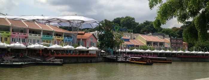 Clarke Quay is one of Singapore TOP Places.