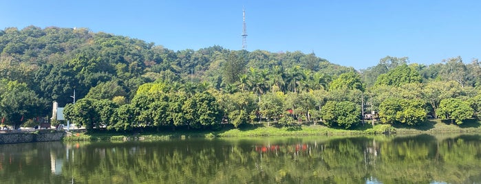 Chaozhou West Lake Park is one of Chaozhou.