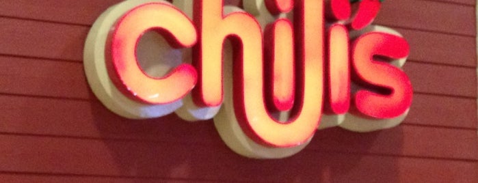 Chili's Grill & Bar is one of Tempat yang Disukai Jon Ander.