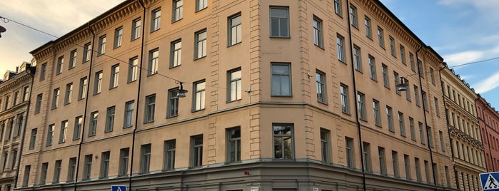 Hotell Bema is one of สถานที่ที่ Vlad ถูกใจ.