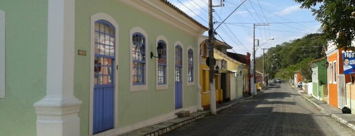 Freguesia do Ribeirão is one of Bairros e Distritos de Florianópolis.