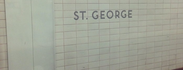 St. George Subway Station is one of Locais curtidos por Chyrell.