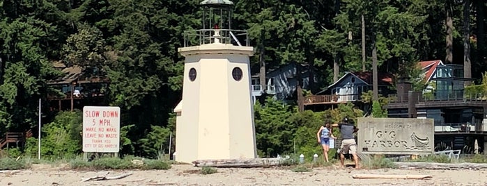Gig Harbor Lighthouse is one of Good spots.