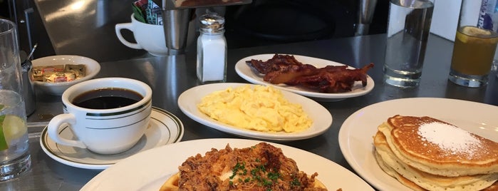 Clinton St. Baking Co. & Restaurant is one of The 15 Best Places for Chicken & Waffles in New York City.