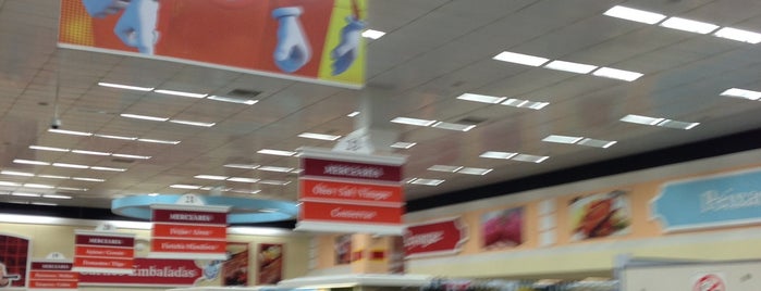 Giassi Supermercados is one of Lugares Que já dei check in!!!.