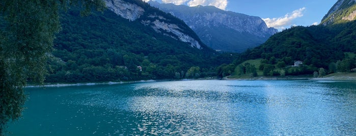 Lago di Tenno is one of Tempat yang Disukai Veronika.