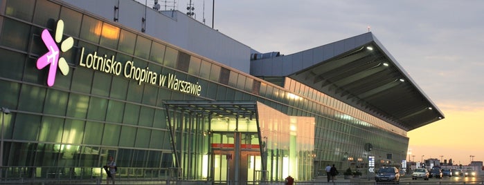 Aeroporto di Varsavia-Chopin (WAW) is one of Airports I've been.