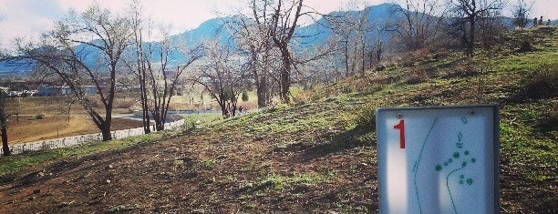 Valmont City Park Disc Golf Course is one of Boulder, CO 🏔🍻🌄.