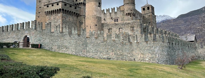 Castello di Fénis is one of Aosta.