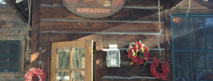 Kneadery is one of Lugares favoritos de Ken.