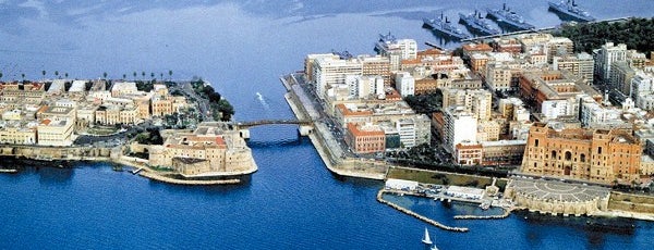 Taranto is one of Assaggi di Puglia.
