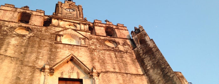 Ex-Convento de Atlatlahucan is one of Morelos.