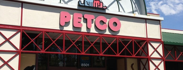 Petco is one of Lugares favoritos de Alfa.