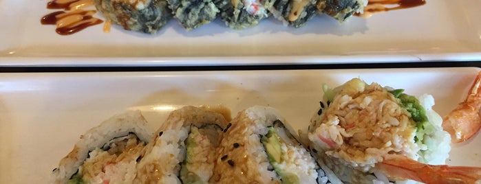 Tsuruya Sushi is one of Lugares guardados de Tyler.