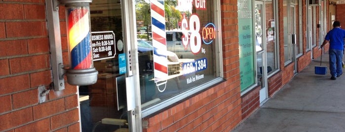 Van's Barber Shop is one of Lugares favoritos de Matt.