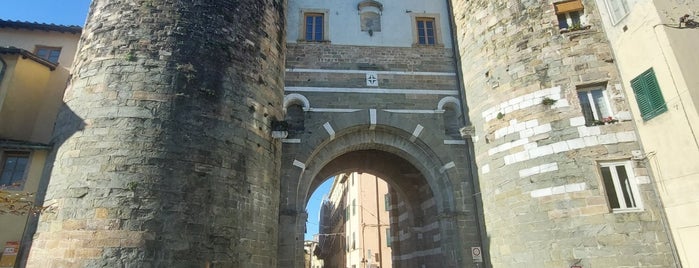 Porta San Gervasio is one of Lucca & La Spezia.