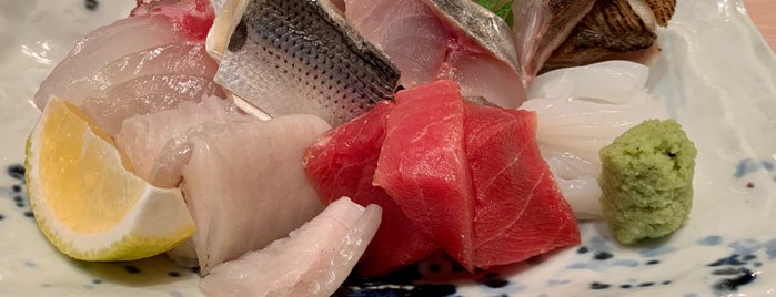 Sushi Mikasaya is one of Lugares favoritos de A.