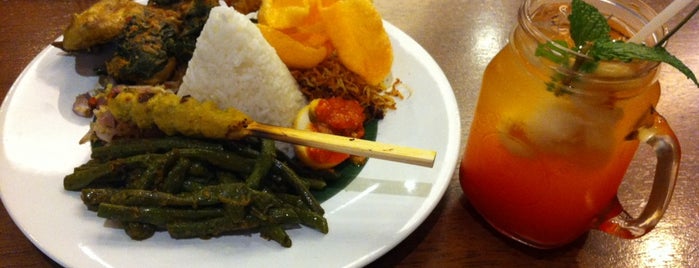 Le Seminyak is one of Jakarta Eats.