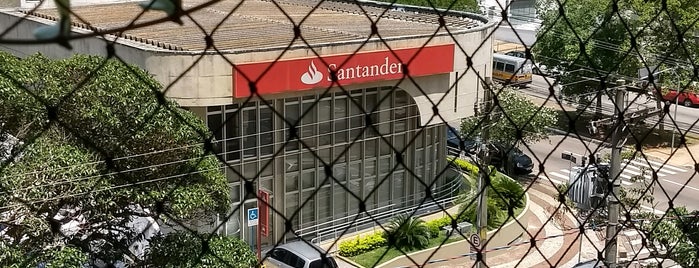 Santander is one of André'ın Beğendiği Mekanlar.