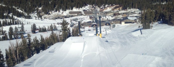Panorama Gondola is one of Ski.
