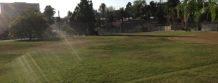 Echo Park Baseball Field is one of Posti che sono piaciuti a Chris.