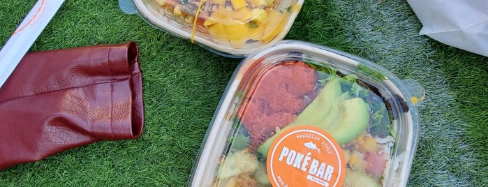 Poké Bar is one of Places to eat.