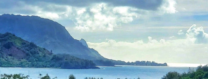 Hanalei Bay Lookout is one of To-Do in Kauai.