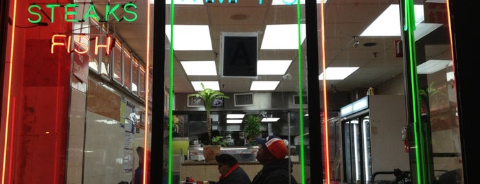 Wimpy's Hamburger Place is one of Harlem.