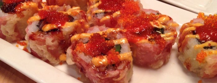 Kinjo Sushi & Grill is one of Locais salvos de Joshua.