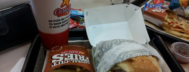 Carl's Jr. is one of Para comer....