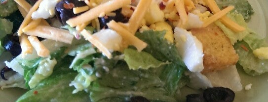 Souper Salad is one of สถานที่ที่ Nick ถูกใจ.