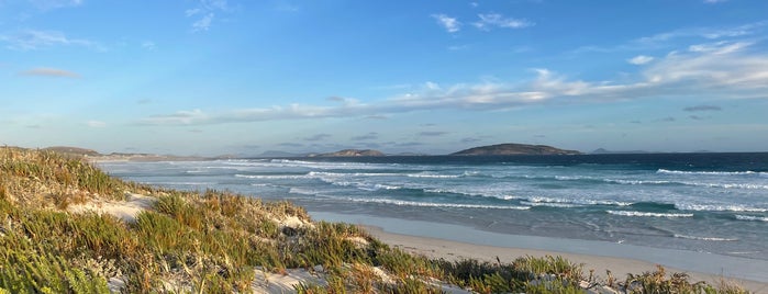 Twilight Beach is one of Australia with JetSetCD.