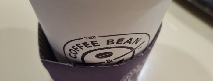 The Coffee Bean & Tea Leaf is one of Btw Cafe.