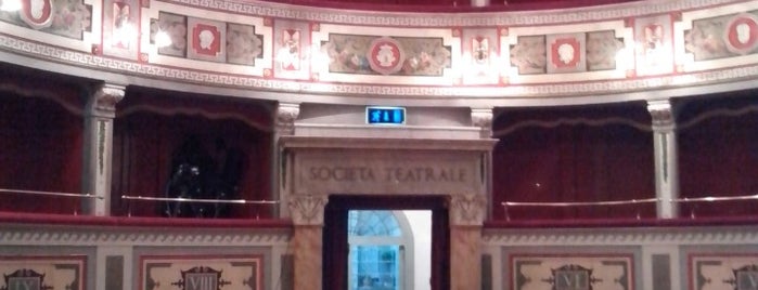 Teatro Apollo is one of Teatri delle Marche.