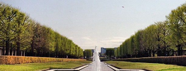 Showa Kinen Park is one of Lugares favoritos de Liliana.
