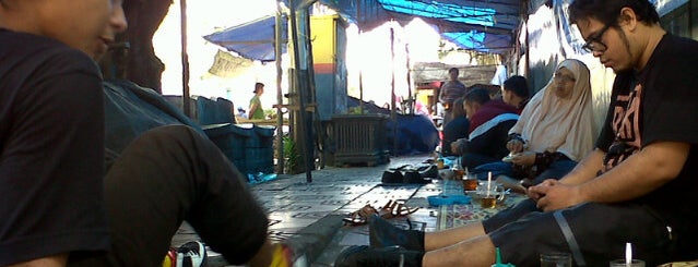 Soto Ayam Pak Gareng is one of Tempat yang Disukai Ammyta.