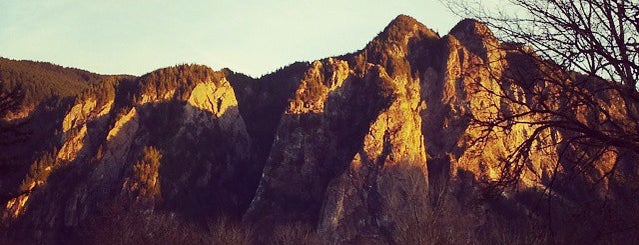 Mount Si Trailhead is one of Camping/Hiking in Western Washington.