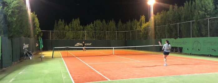 Tennis Center / Κέντρο Αντισφαίρισης is one of χωριό <3.