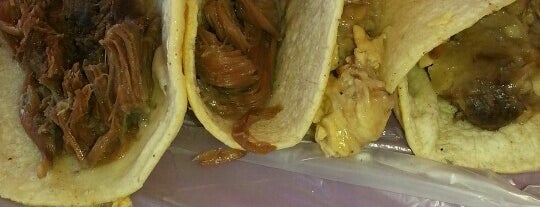 Tacos El Higienico is one of Cris 님이 좋아한 장소.