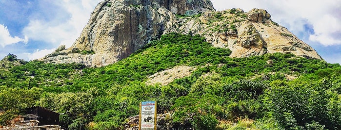 Peña de Bernal is one of สถานที่ที่ Josh ถูกใจ.