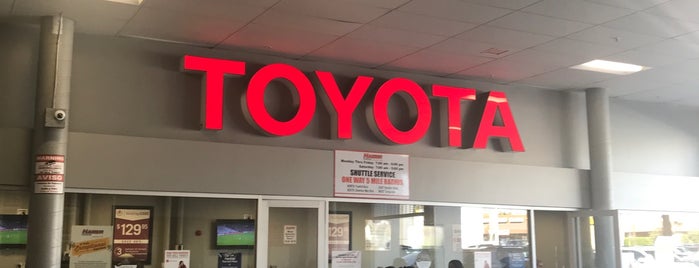 Hamer Toyota is one of สถานที่ที่ Arnie ถูกใจ.