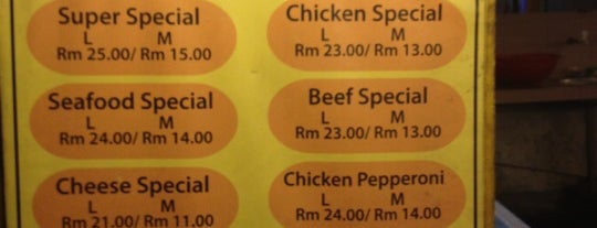 E One's Pizza Special is one of @Kuala Terengganu, Terengganu.