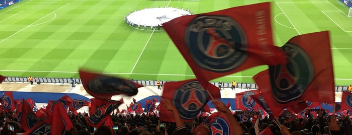 Estádio Parc des Princes is one of Locais curtidos por Fernando.