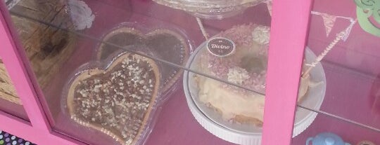 Divino Brigadeiro Gourmet is one of Locais curtidos por Carina.