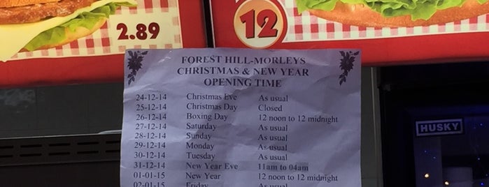 Morley's is one of Orte, die Chris gefallen.