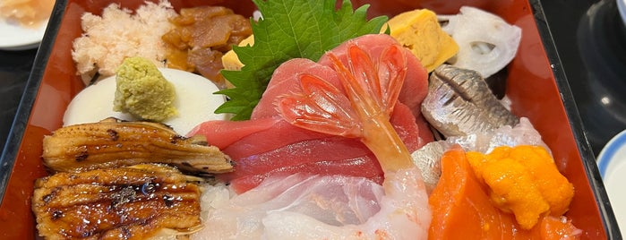 Roppongi Fukuzushi is one of To-do Food.
