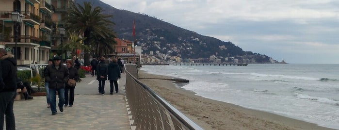 Alassio is one of Piemonte.