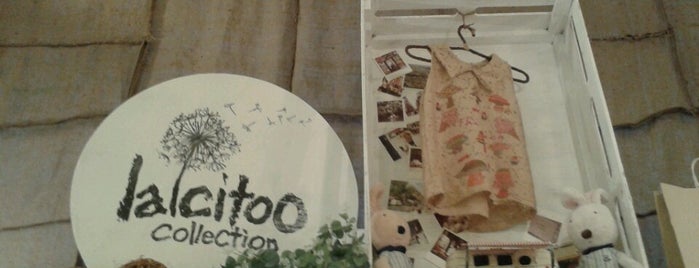 Laicitoo Collection is one of Gurney Paragon.