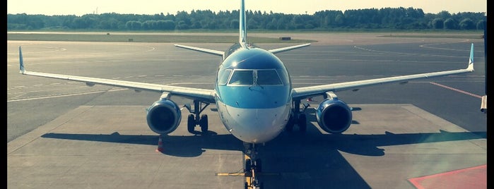 Aéroport de Tallinn Lennart Meri (TLL) is one of Tallinn.